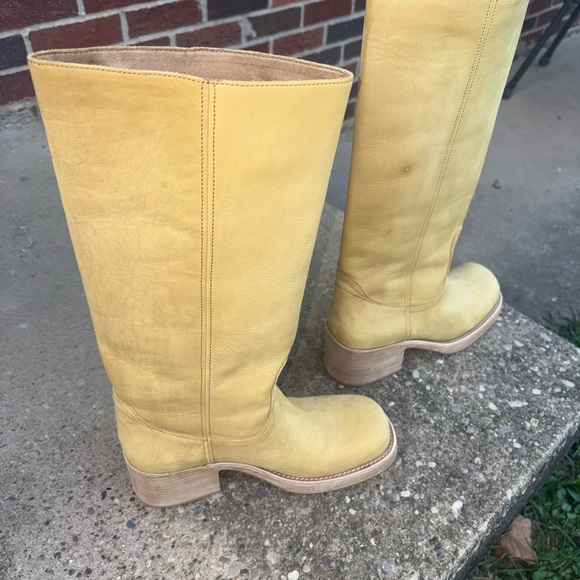 Jeffrey Campbell reflect boots in banana colorway size 10 my calfs are too big - Picture 5 of 9